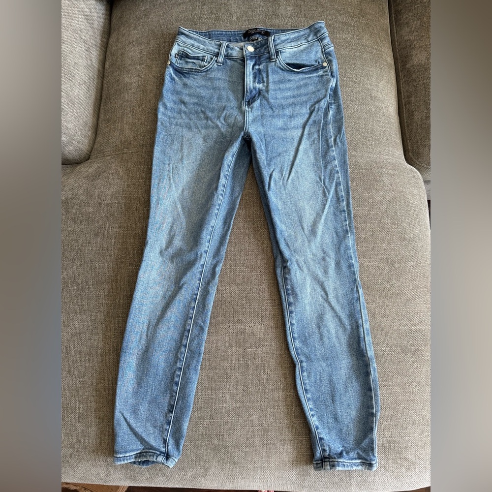 Judy Blue Light Blue Denim Skinny Jeans